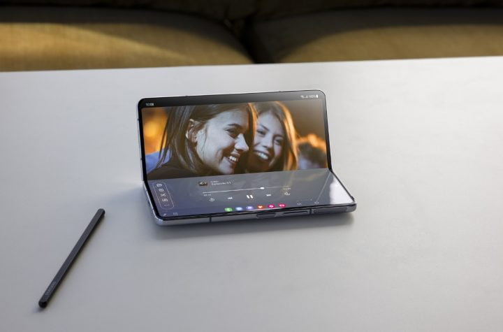 Galaxy Fold5 con pantalla increíble