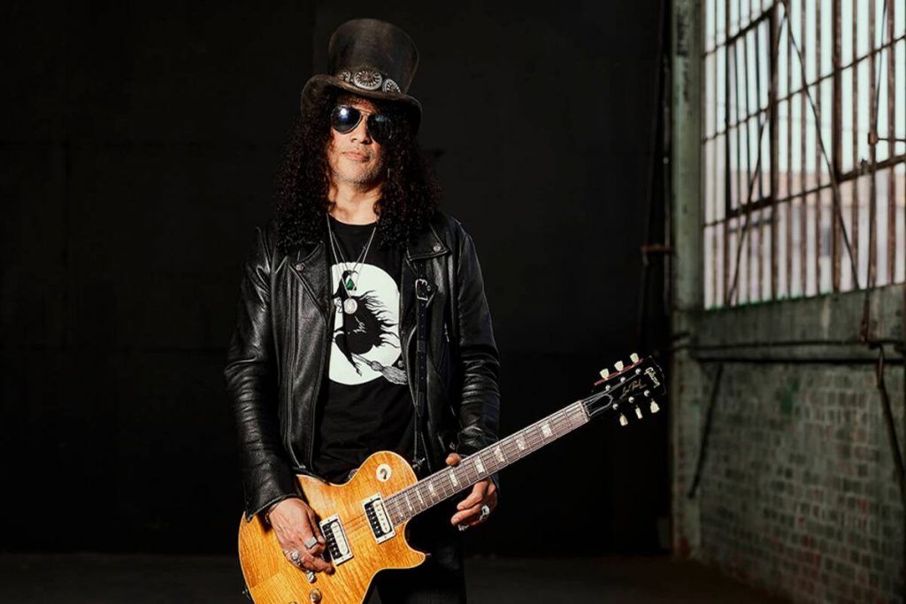 Slash regresa a Chile