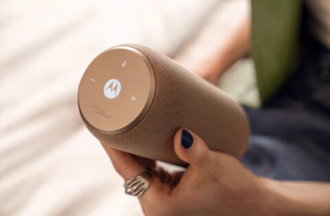 Review Moto Sound Flow
